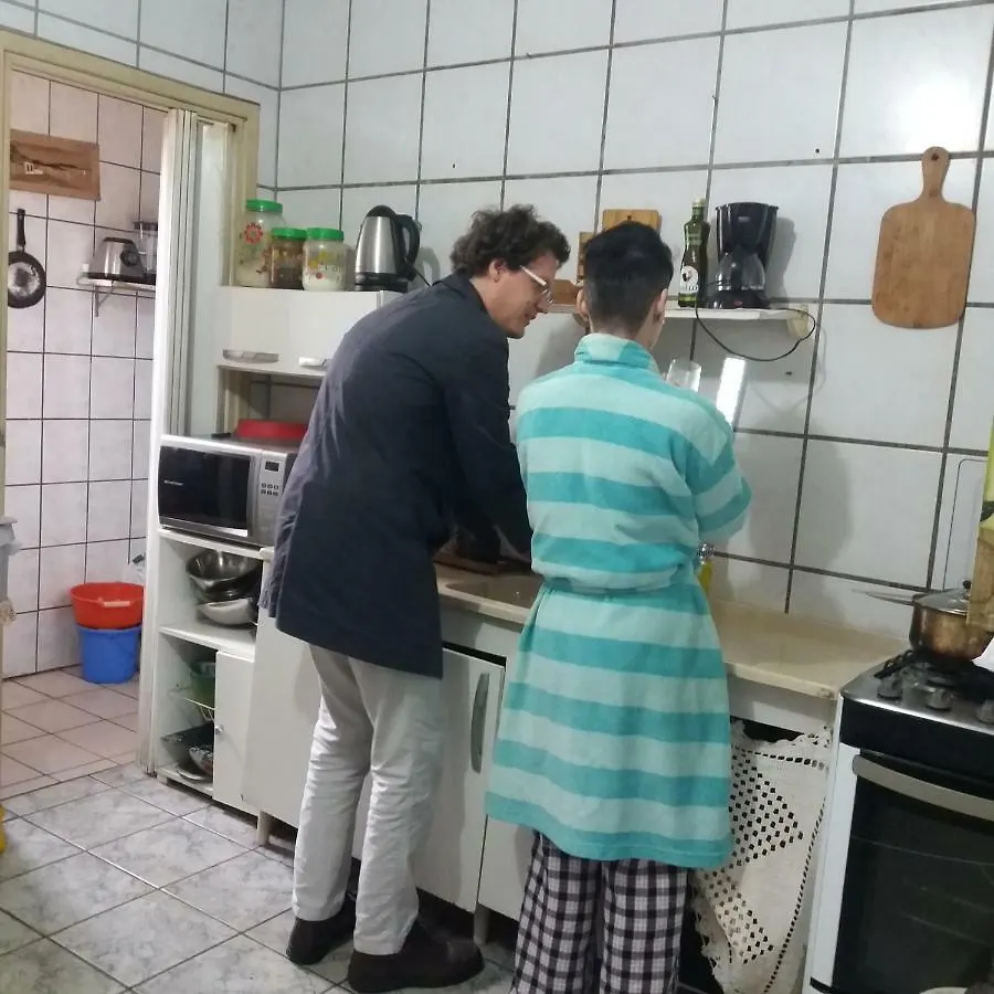 Casa De Pessoas Felizes! Apartamento Florianópolis Quarto em Acomodações Particulares